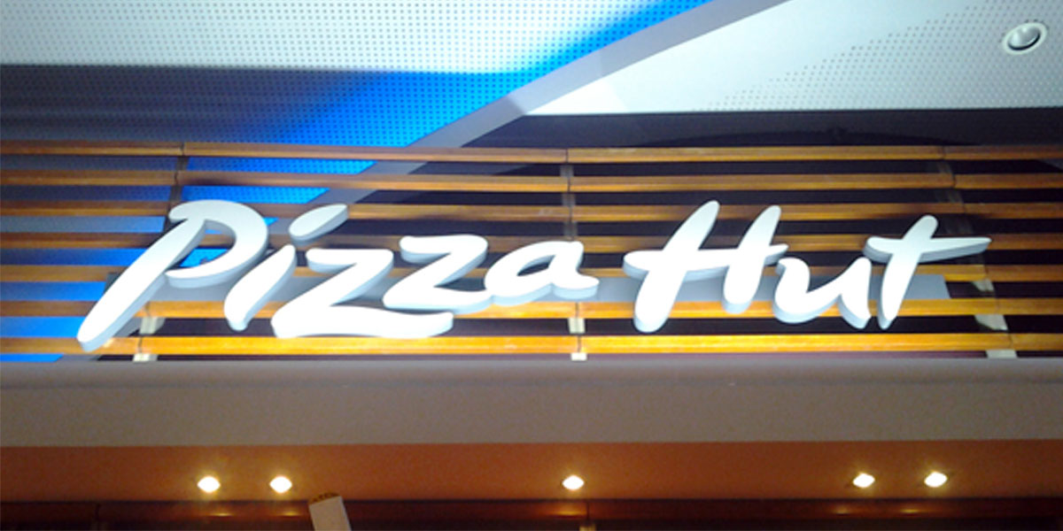 Casete Luminoase și Sigle Pizza Hut-gallery